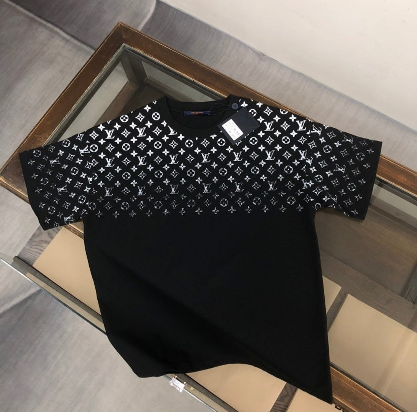 Lv T-shirt